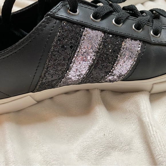 Guess Gally Black Silver Glitter Rhinestone Sneaker - Picture 8 of 12